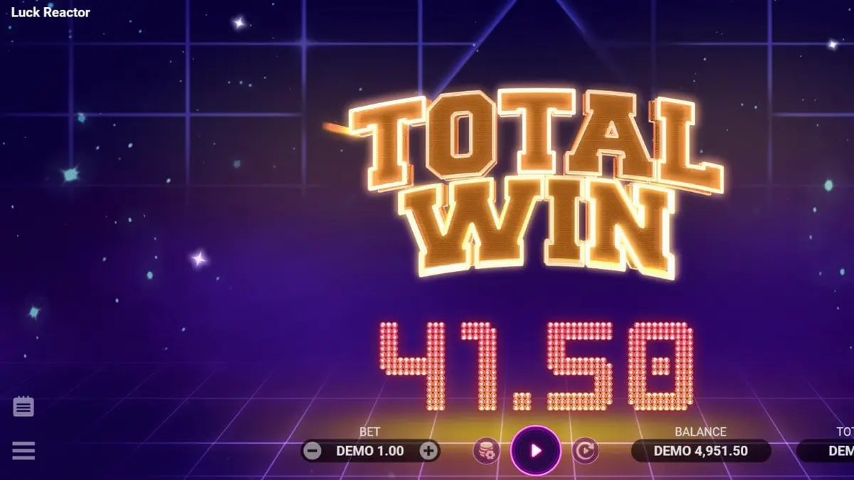 Tampilan visual slot Luck Reactor dengan tema futuristik dan neon